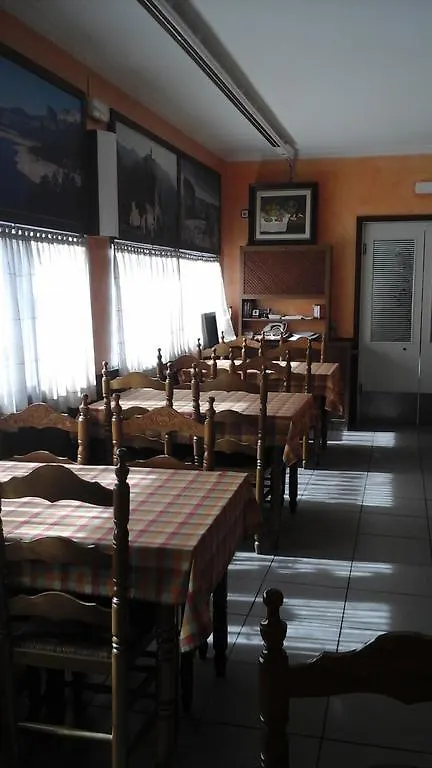 Gasthof Hostal Sant Roc Torelló